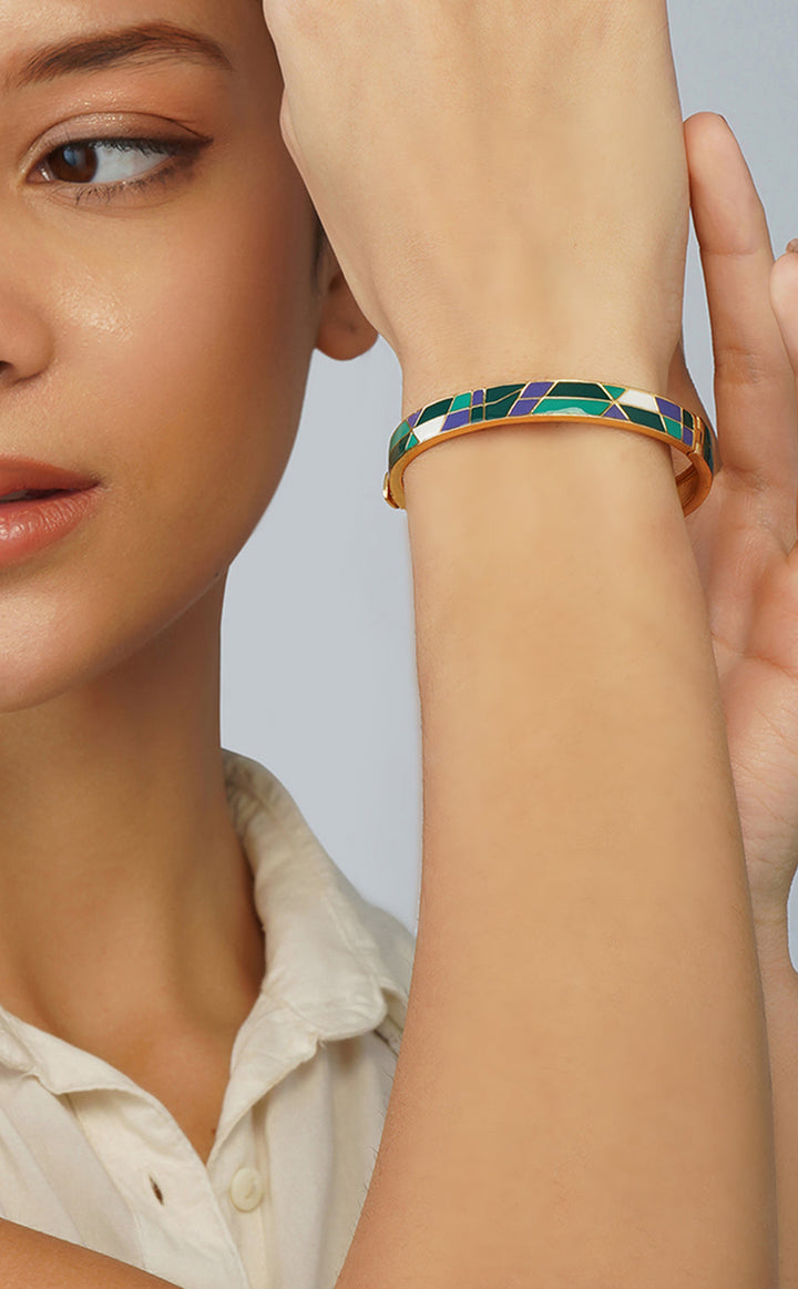 Jade Jouy Bangle