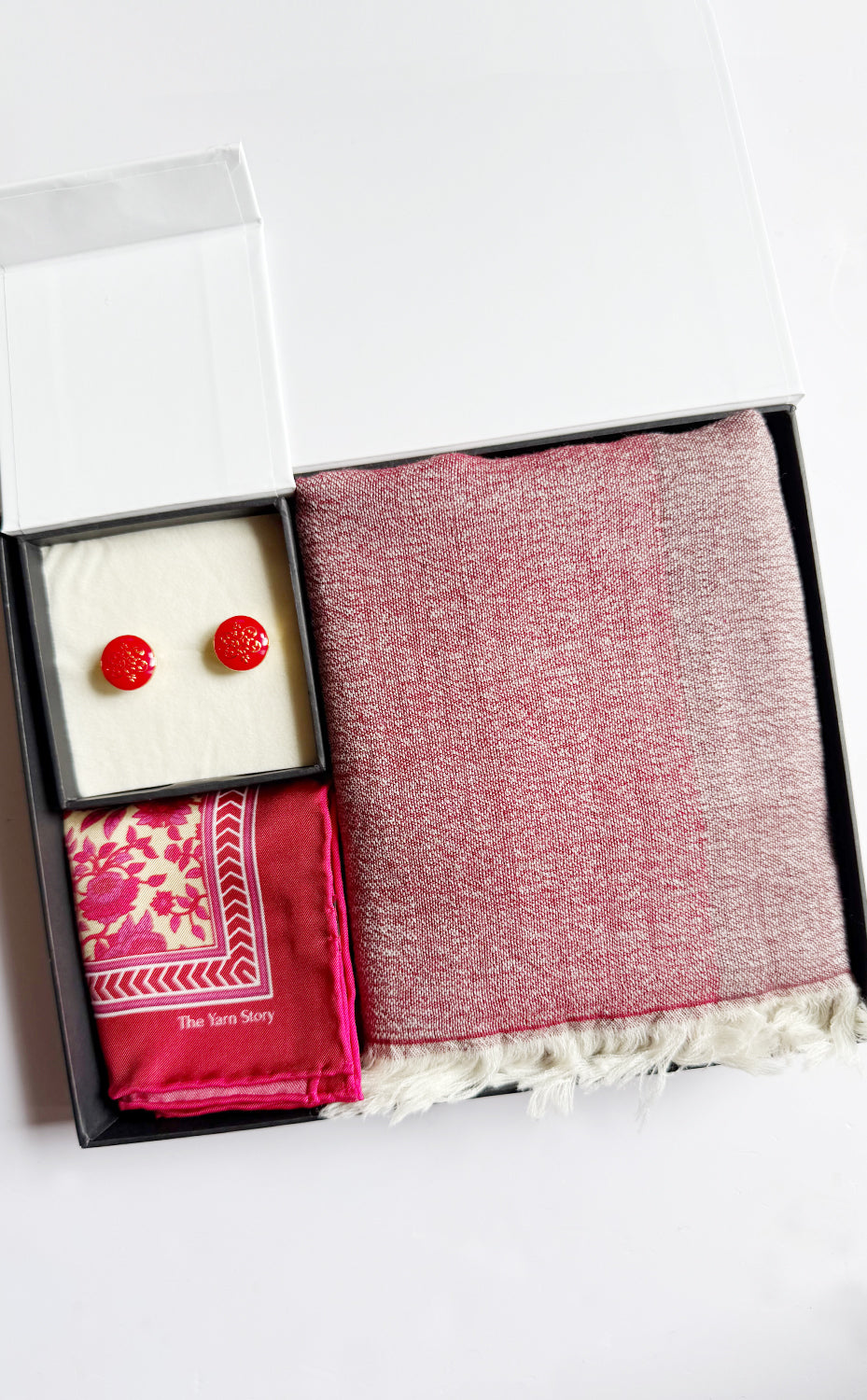 Red Paisley Set for Him