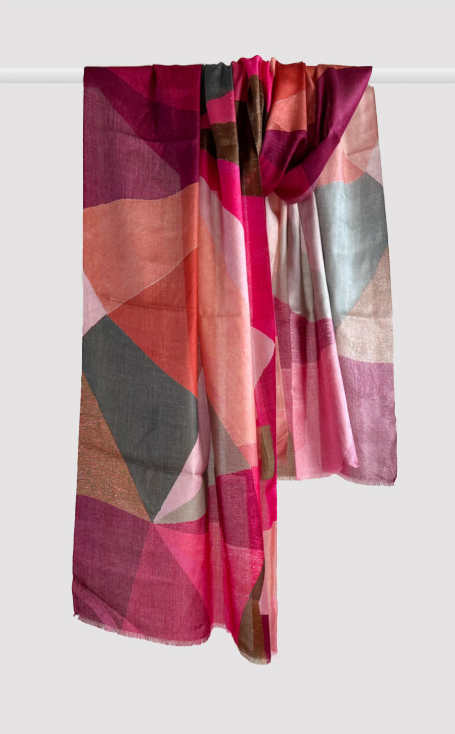 Camellia Spectrum Stole