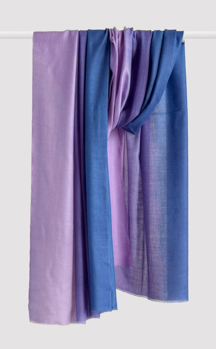 Merino Ombre - Lateral Azure Flow