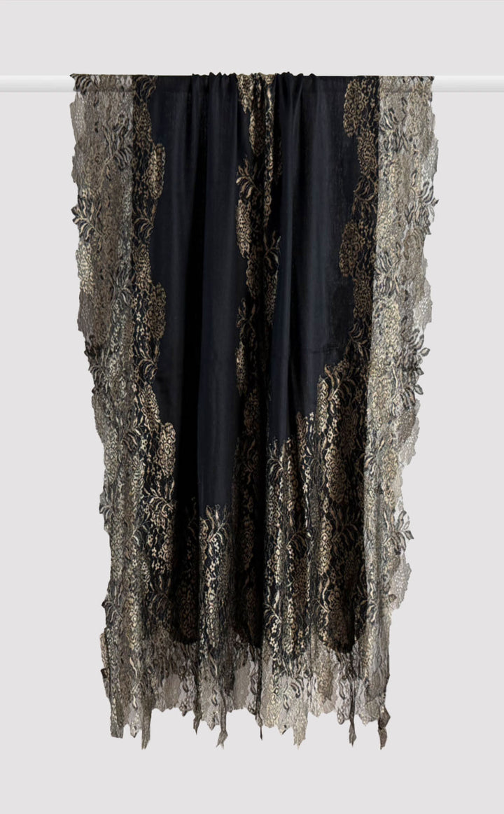 Onyx Zari Chantilly