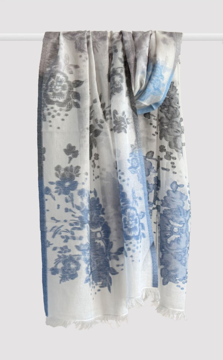 Cerulean Petals Stole