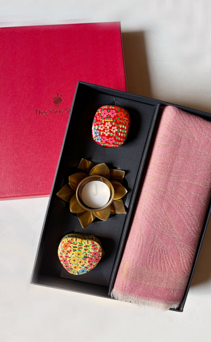Kashmiri Zari Foliage Giftset