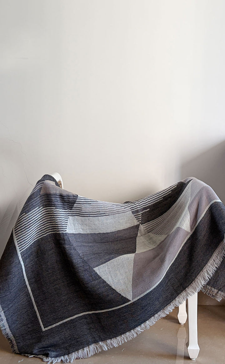 Graphite Geometric Throw