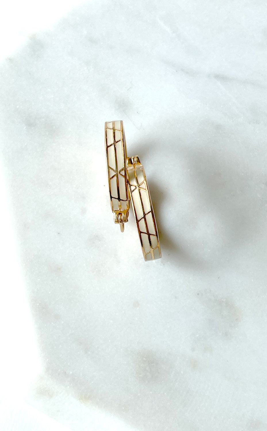 Ivory Hoops