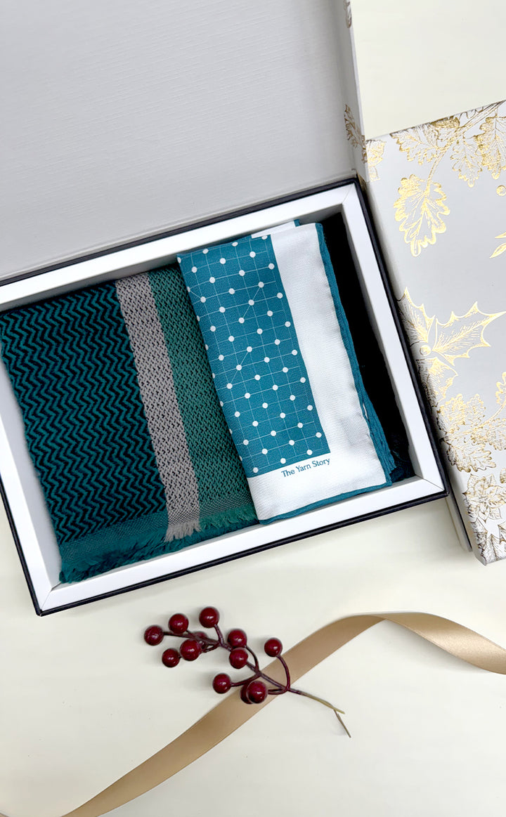 Teal Polka Muffler &amp; Pocket Square