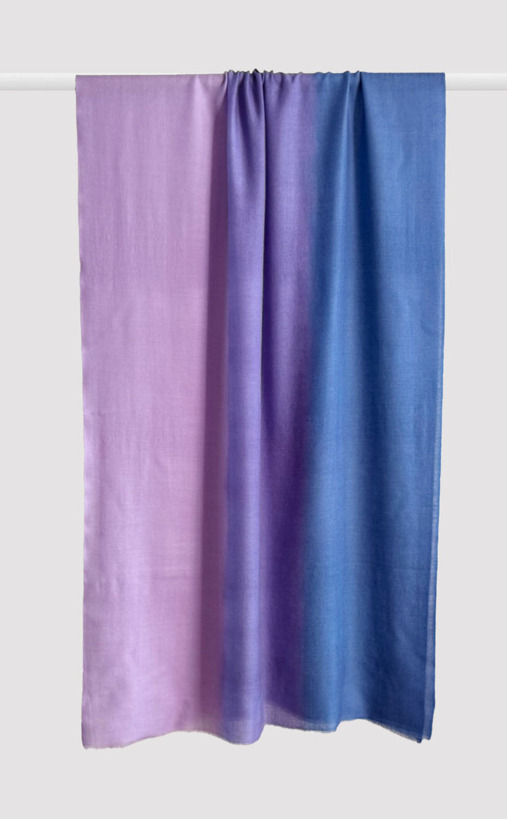 Merino Ombre - Lateral Azure Flow