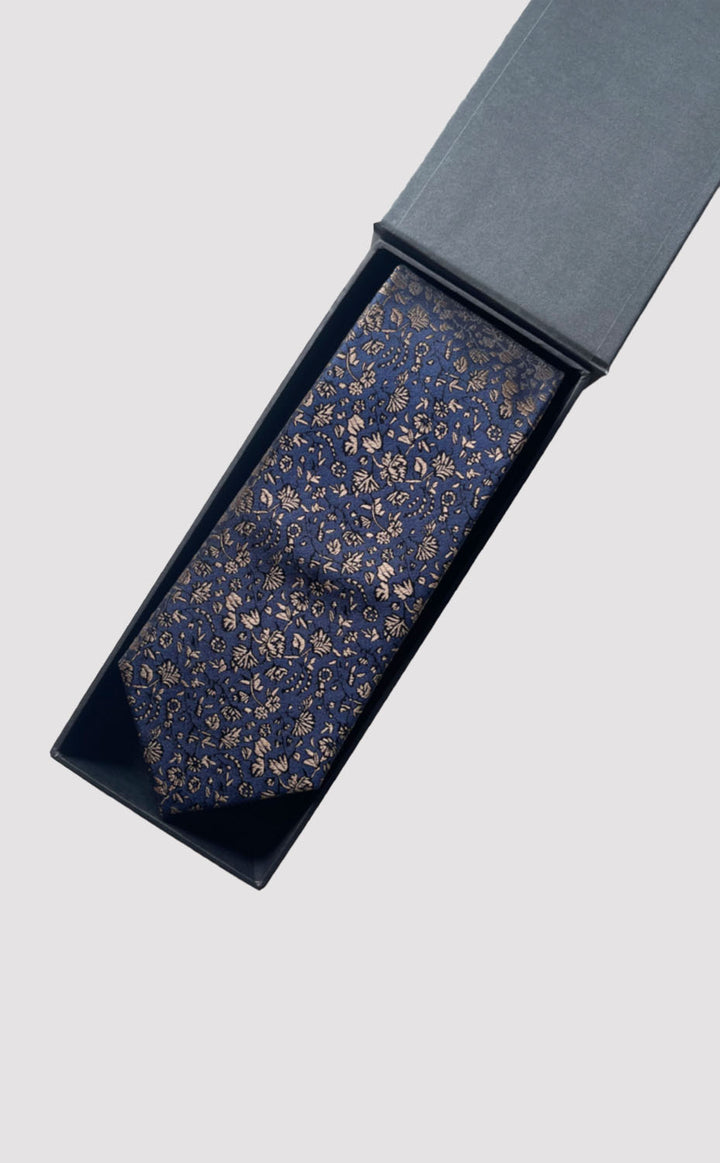 Regal Floral Tie