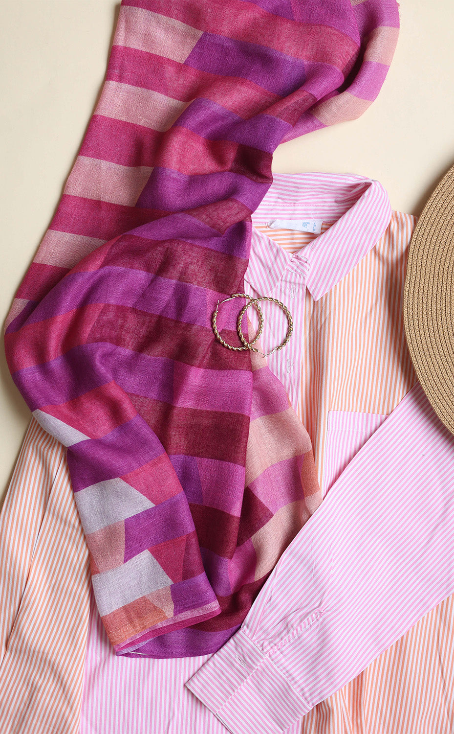 Fuchsia Breeze Printed Shawl