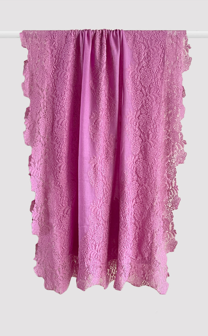 Taffy Pink Chantilly