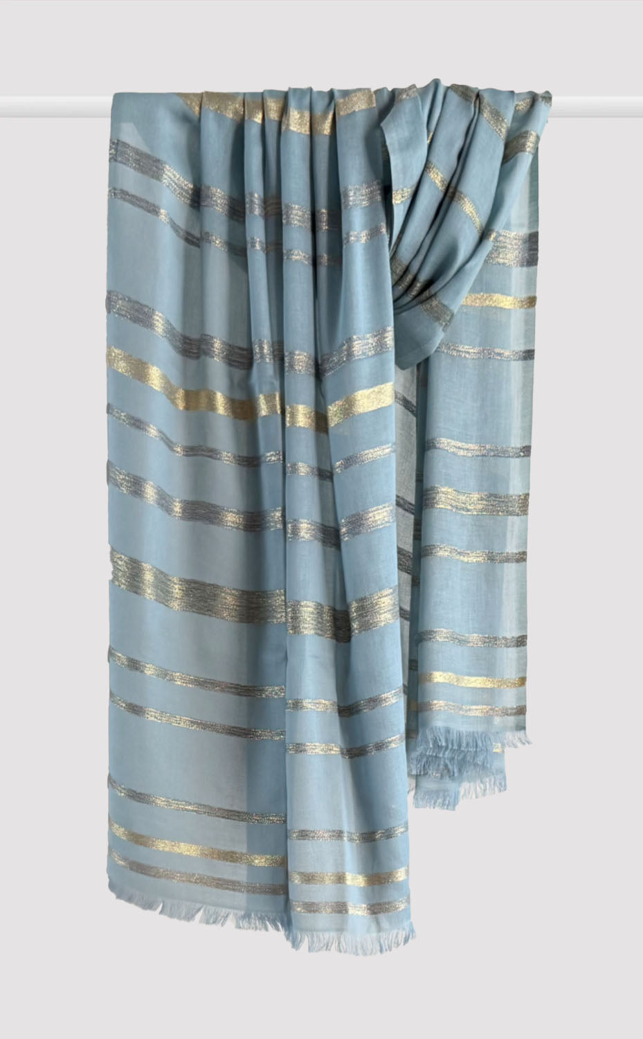 Dewdrop Aura Shawl