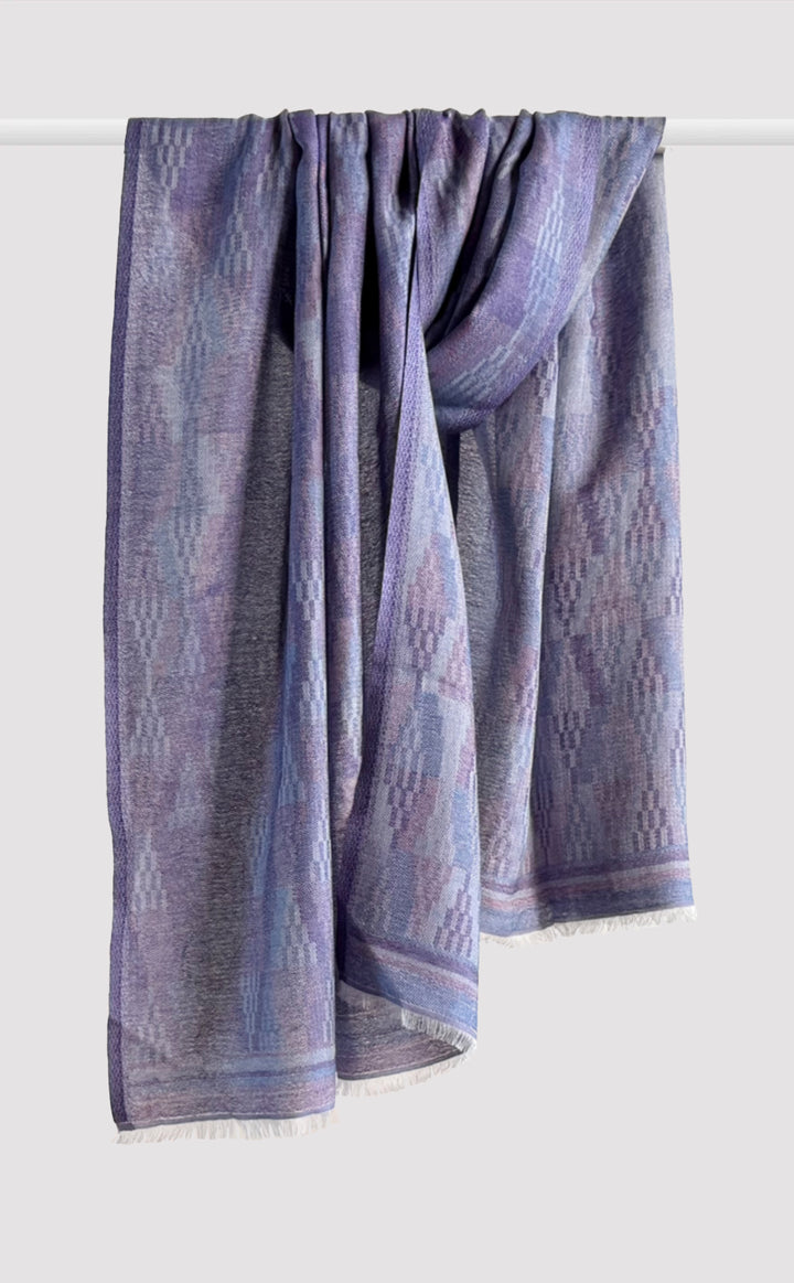 Lavender Trellis Stole