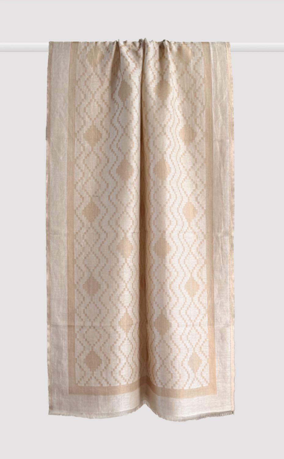 Pearl Fantasy Zari Stole