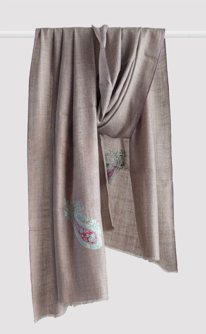 Pashmina Hand-Embroidered Oyster Stole