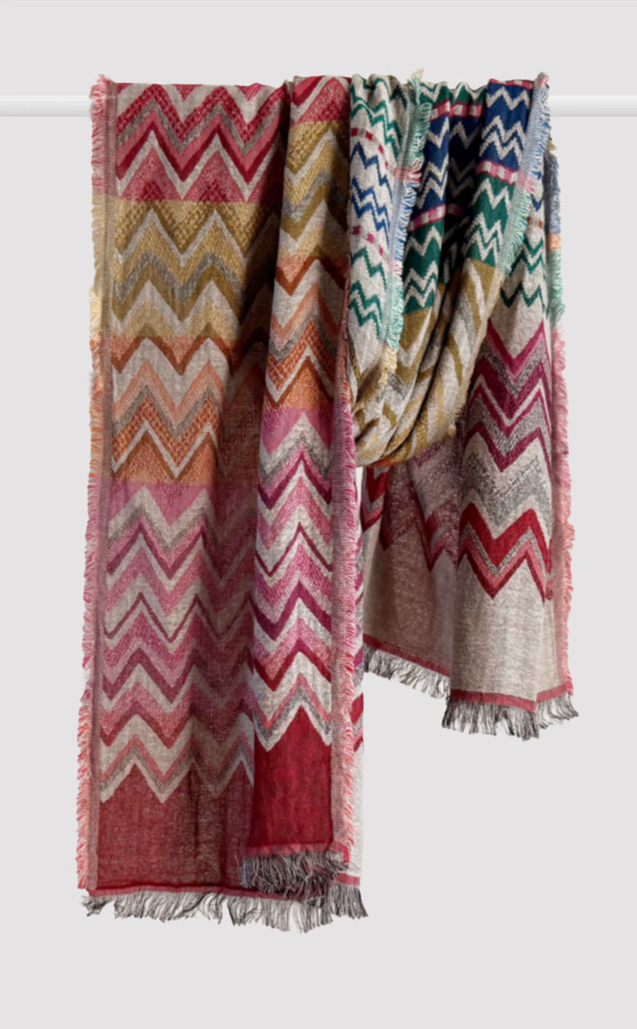Rose wave Wool Reversible Stole
