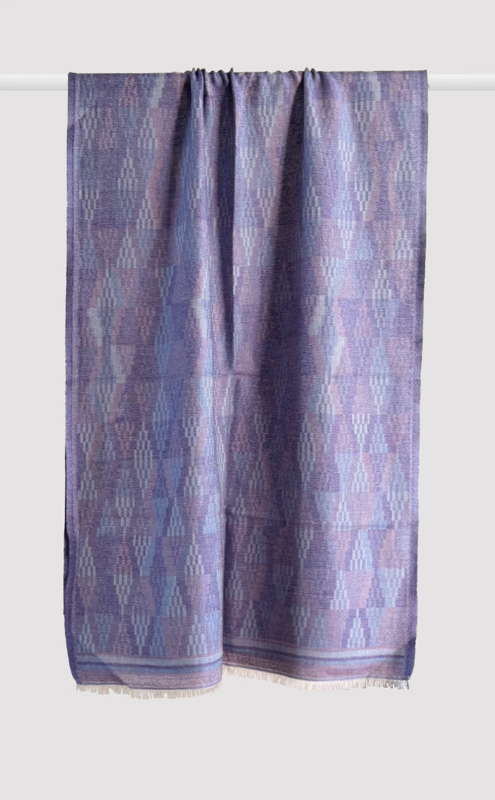 Lavender Trellis Stole