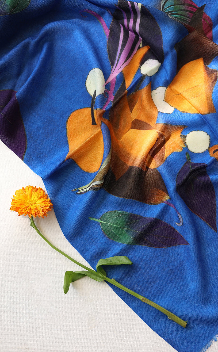 Azure Flora Printed Stole