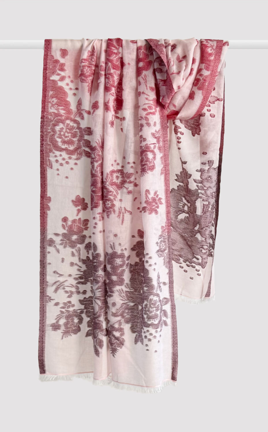 Flamingo Petals Stole