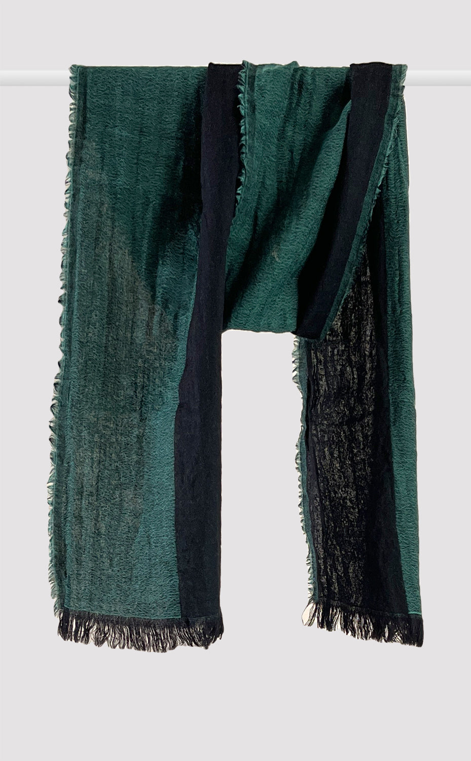 Two Tone Emerald Muffler