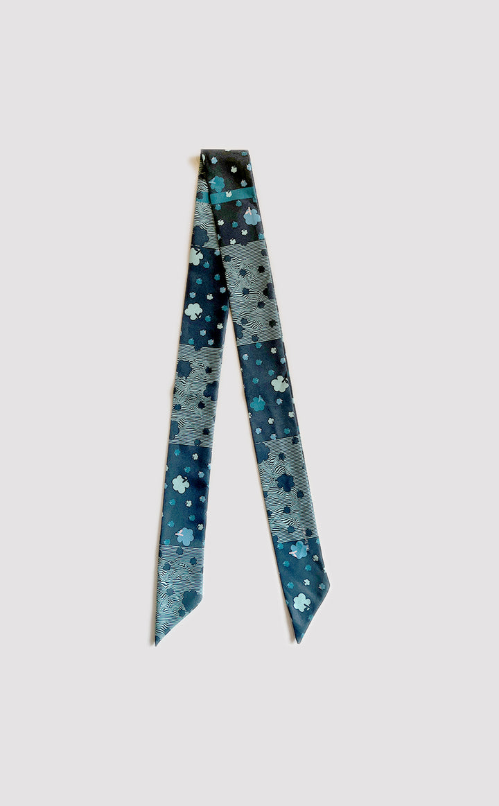 Midnight Floral Twilly