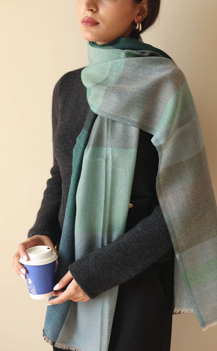 Seafoam Blocked Merino Muffler