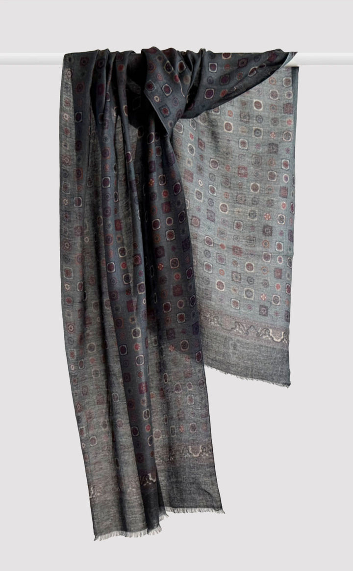 Shadow Motif Stole