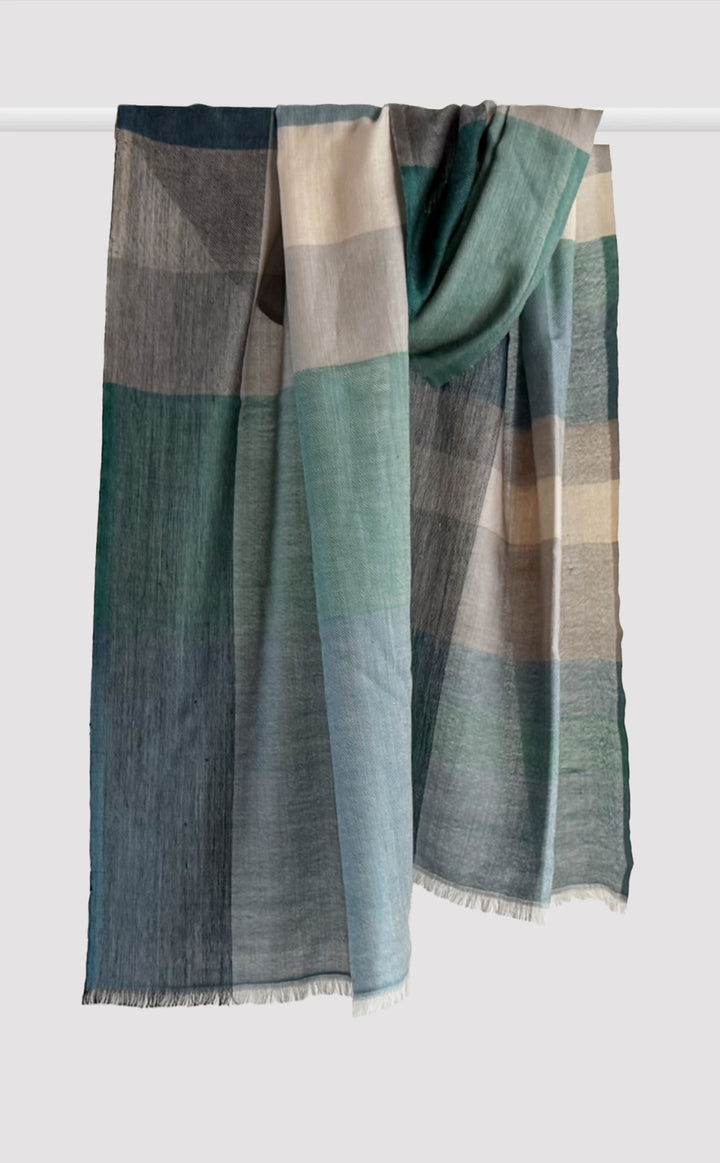 Seafoam Blocked Merino Muffler