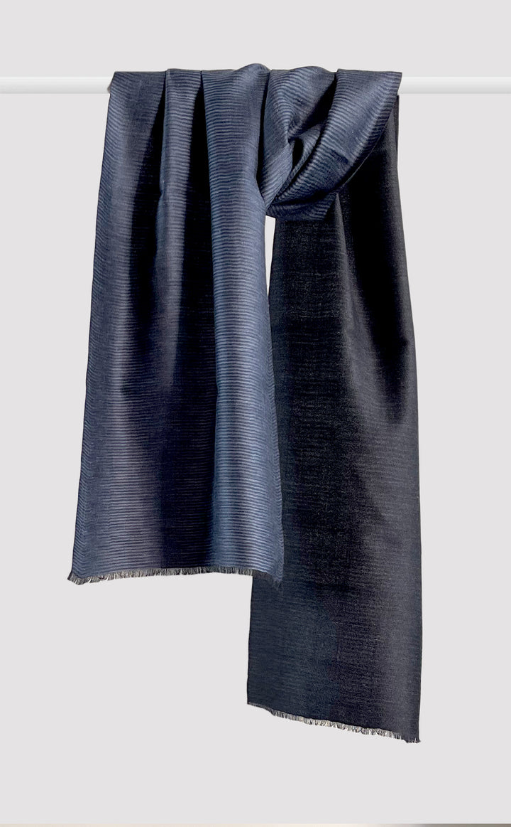 Shadow Play Reversible Muffler