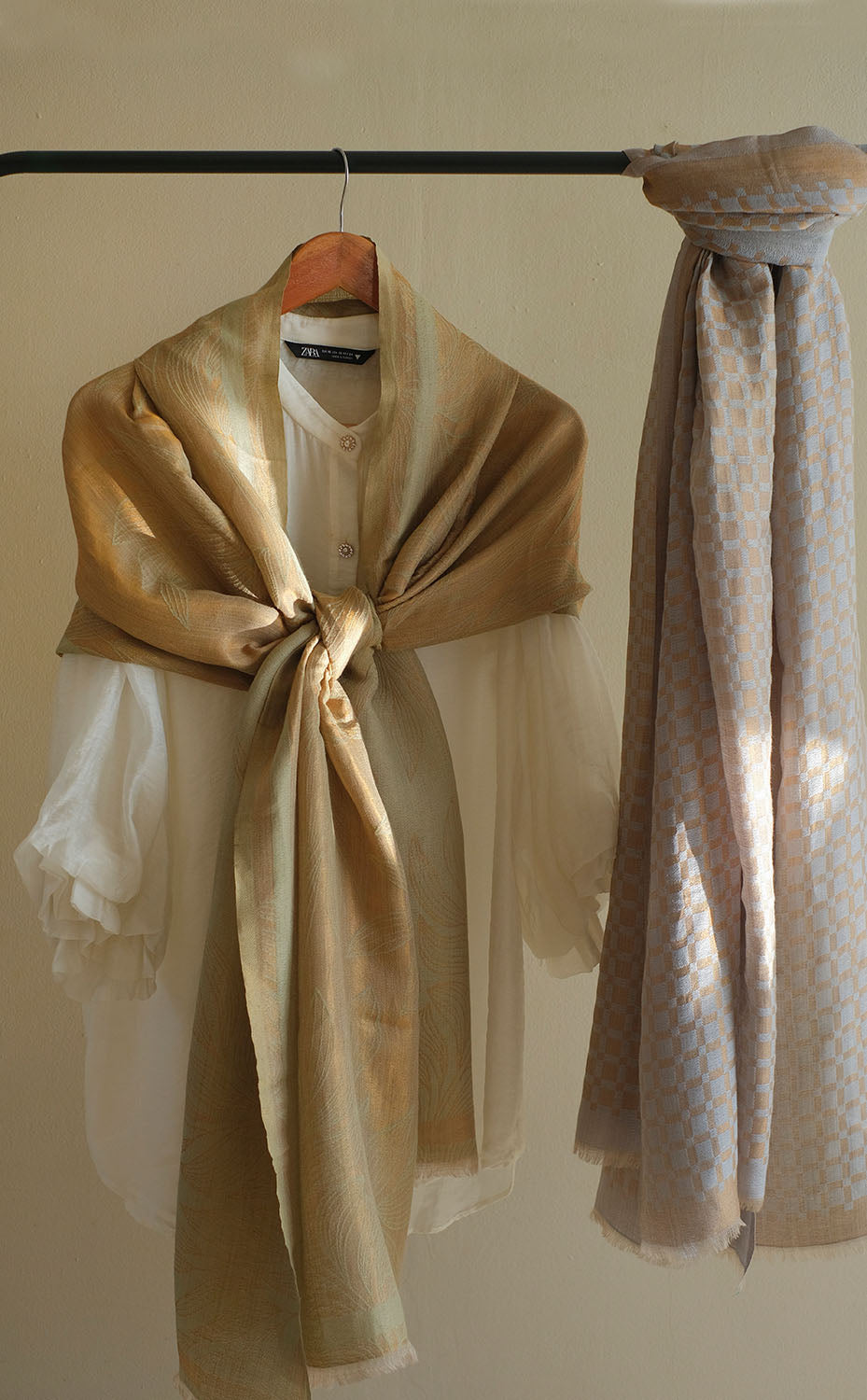 Eucalyptus Foliage Zari Stole