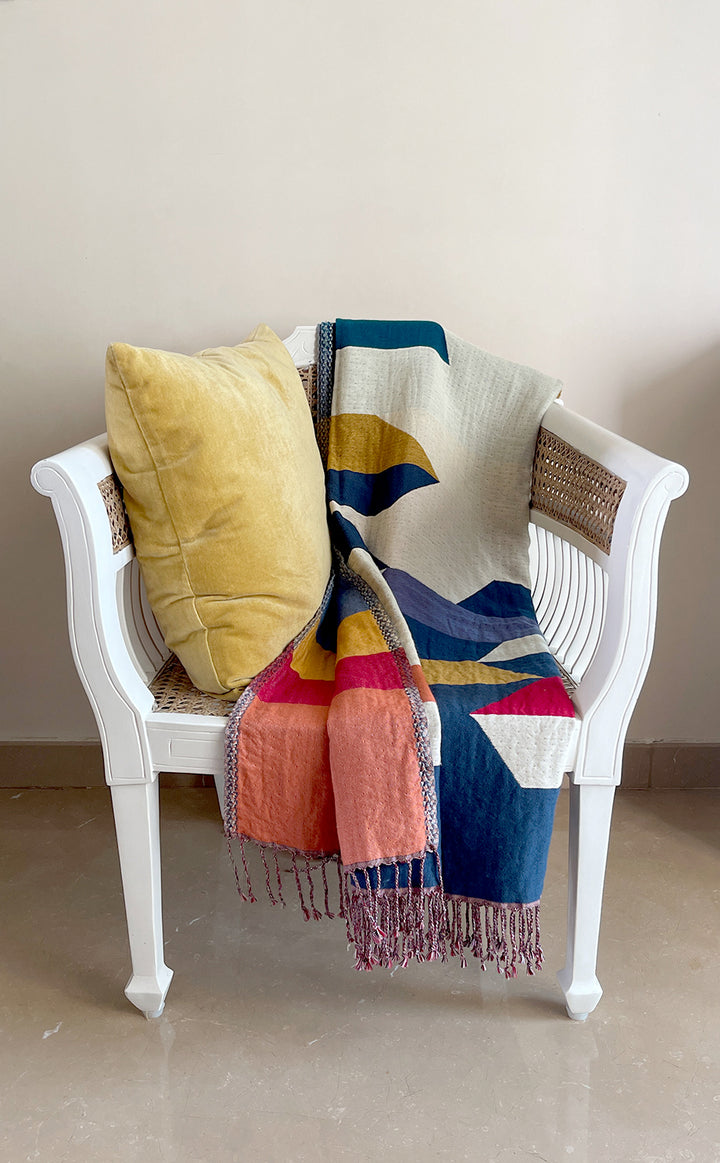 Multicolor Geometric Throw