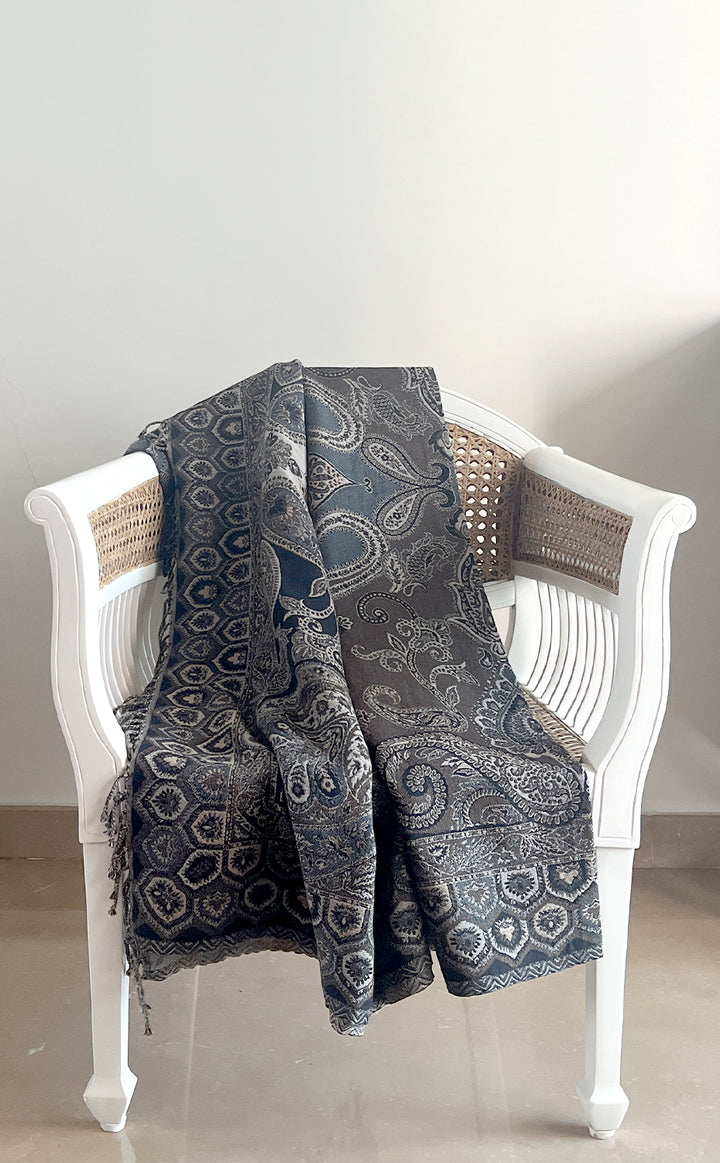 Classic Paisley Throw
