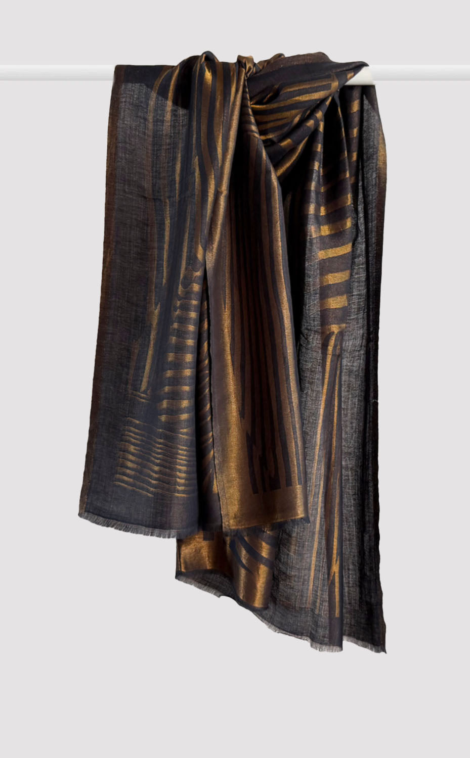 Black Contour Zari Shawl