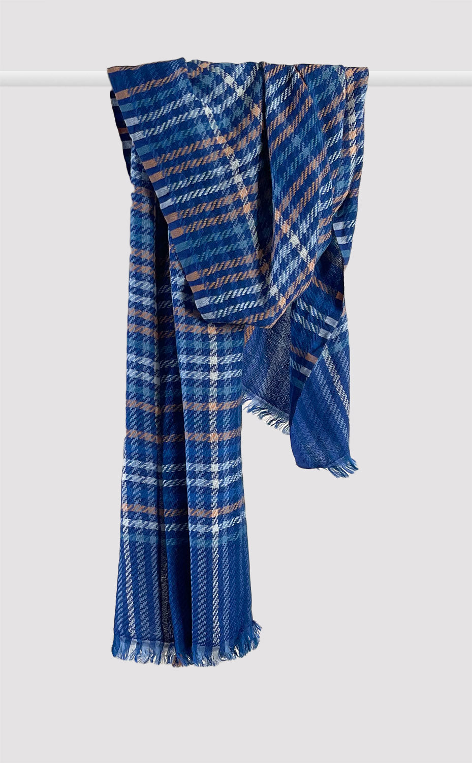 Imperial Houndstooth Weave Merino Jacquard
