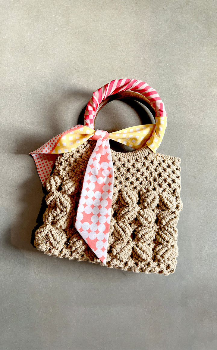 Geometric Red Twilly