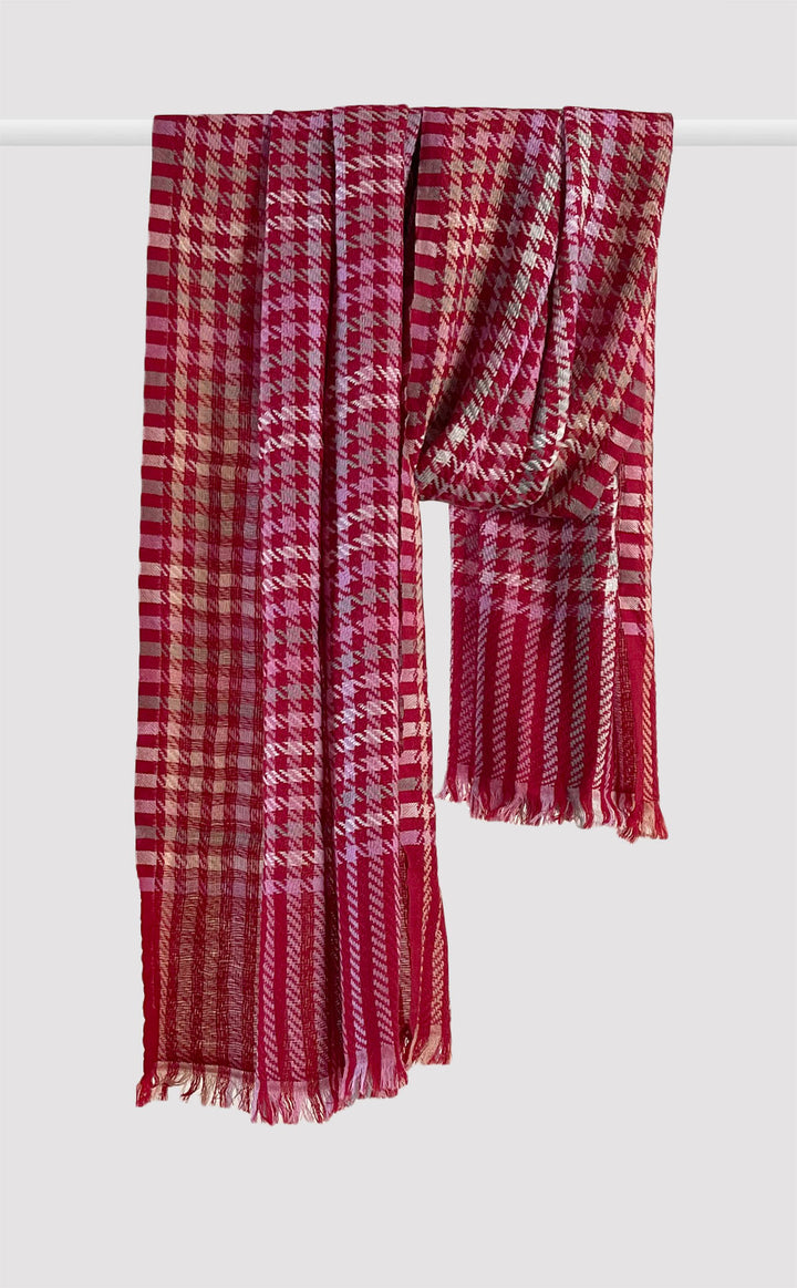 Rouge Houndstooth Weave Merino Jacquard