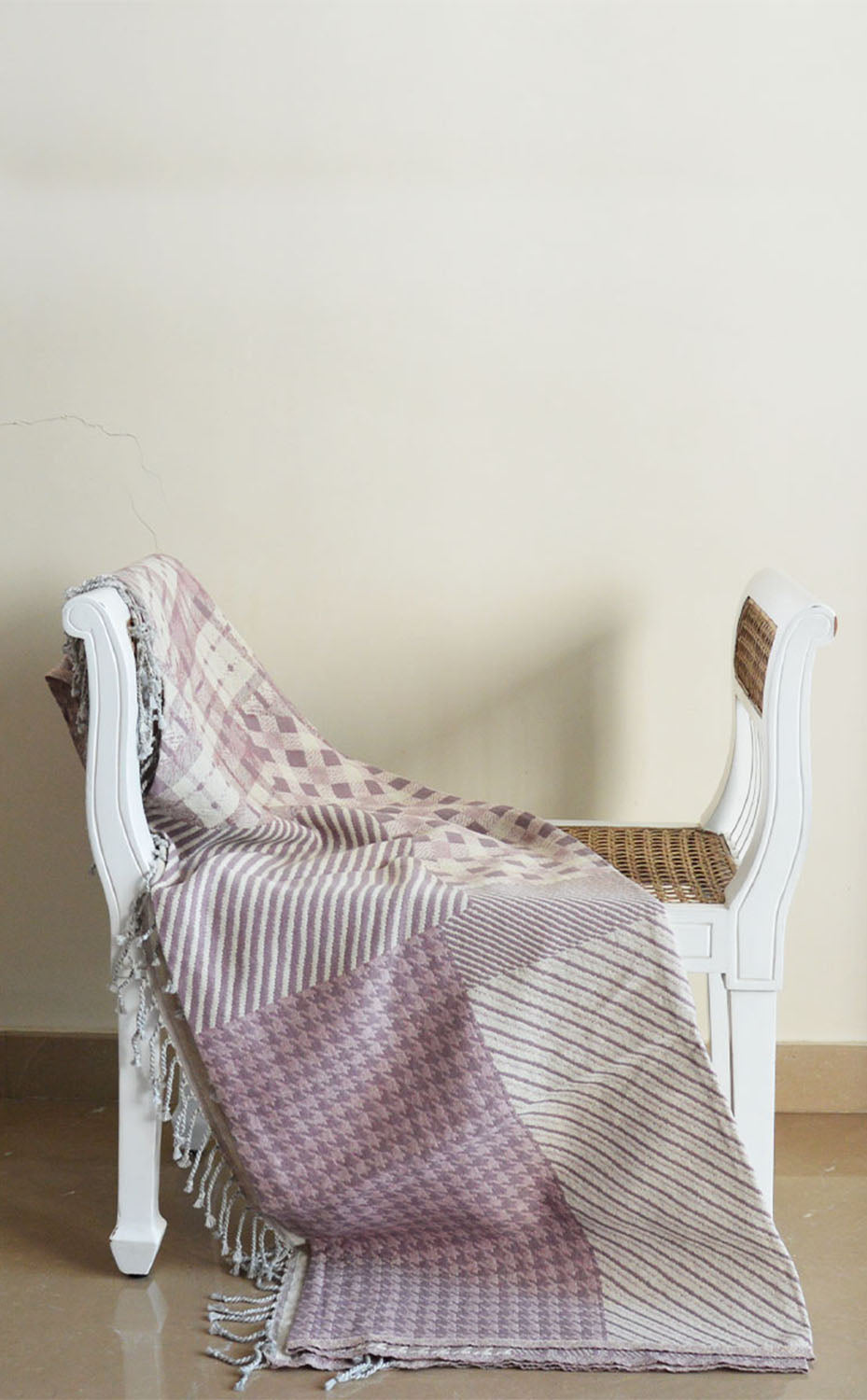 Lilac Houndstooth Throw