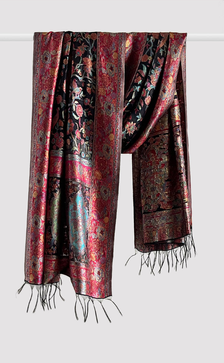 Classic Motif Butti Dupatta