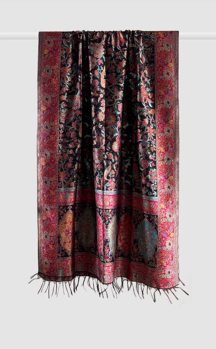 Classic Motif Butti Dupatta
